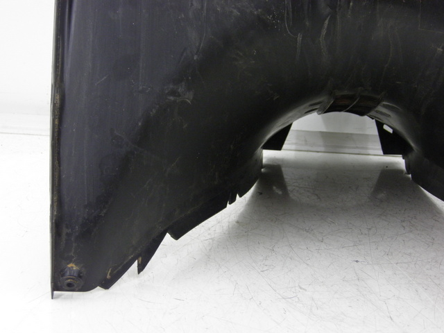 photo de TAPA FRONTAL BAJO YAMAHA YP MAJESTY 125 (2002 - 2006) - Detalles de los puntos de fijación