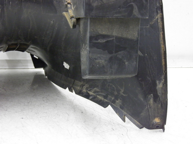 photo de TAPA FRONTAL BAJO YAMAHA YP MAJESTY 125 (2002 - 2006) - Recambio usado revisado