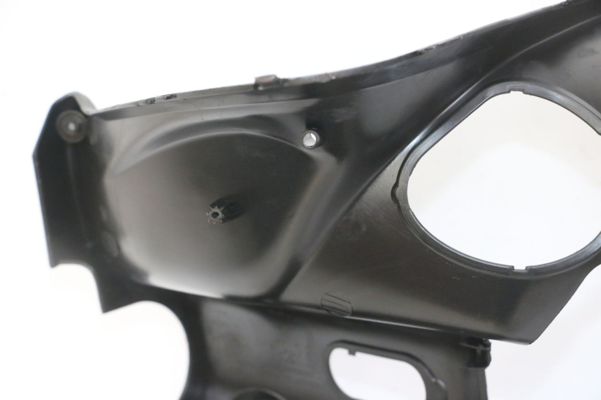 photo de TAPA FRONTAL INTERIOR PEUGEOT JET FORCE CARBU 50 (2003 - 2016) - Estado de la superficie y material