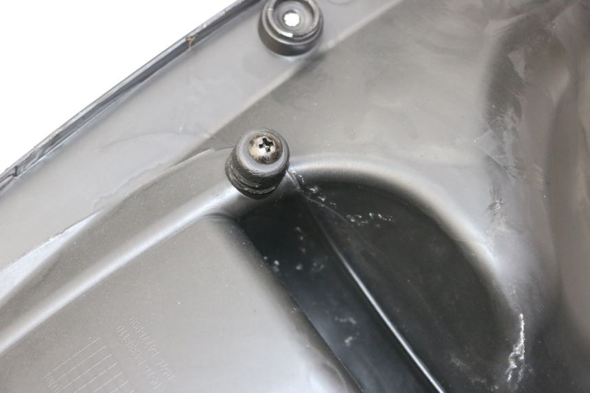 photo de TAPA FRONTAL INTERIOR JM MOTORS MIA 50 (2017 - 2020) - Detalle de la pieza