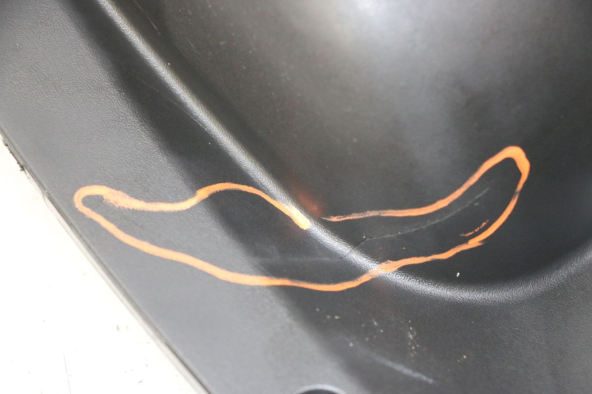 photo de TAPA FRONTAL INTERIOR JM MOTORS MIA 50 (2017 - 2020) - Primer plano técnico