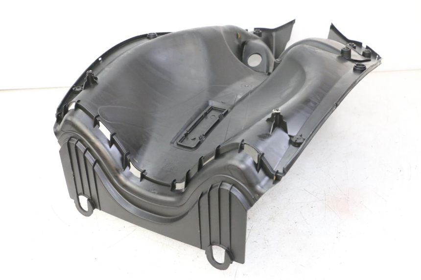 photo de TAPA FRONTAL INTERIOR JM MOTORS MIA 50 (2017 - 2020) - Detalles de los puntos de fijación