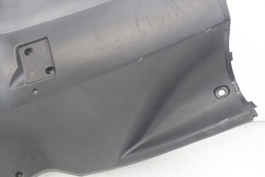 photo de PANEL INTERIOR PEUGEOT KISBEE 2T 50 (2010 - 2017) - Primer plano de alta resolución