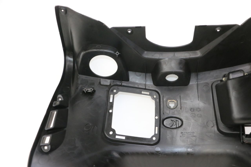 photo de TAPA FRONTAL INTERIOR KYMCO XCITING 500 (2007 - 2010) - Otra perspectiva