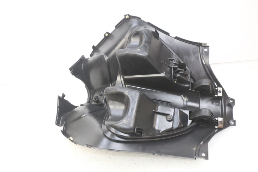 photo de TAPA FRONTAL INTERIOR PIAGGIO LIBERTY IGET 4T 50 (2015 - 2020) - Estado de la superficie y material