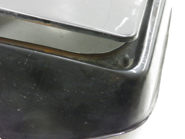 photo de TAPA FRONTAL INTERIOR LML DLX 2T 125 (2008) - Primer plano técnico