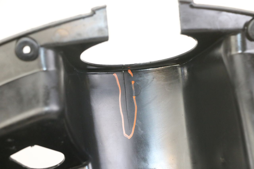 photo de TAPA FRONTAL INTERIOR MASH CITY 4T 50 (2018 - 2020) - Detalles de los puntos de fijación