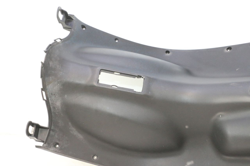 photo de TAPA FRONTAL INTERIOR SYM MIO 50 (2005 - 2010) - Ángulo de visión alternativo