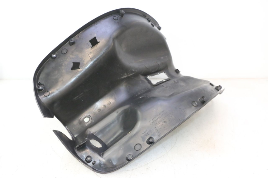 photo de TAPA FRONTAL INTERIOR SYM MIO 50 (2005 - 2010) - Zoom estado de uso