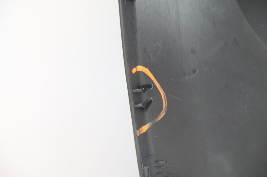 photo de TAPA FRONTAL INTERIOR YAMAHA NEO'S NEOS 2T 50 (1998 - 2007) - Primer plano de alta resolución
