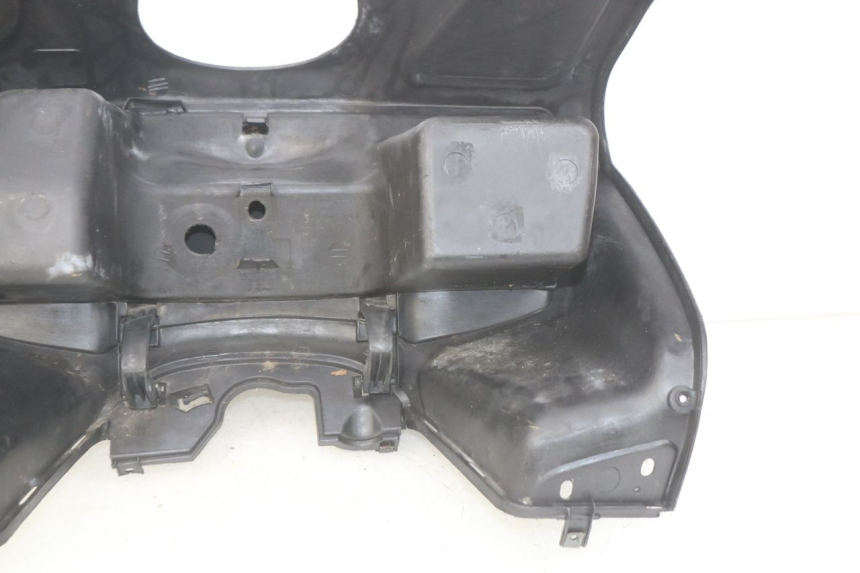 photo de PANEL INTERIOR SELECT UP OCTALIS 125 (2007 - 2012) - Detalles de los puntos de fijación