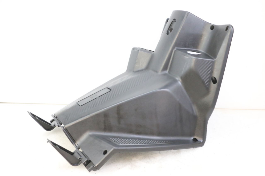 photo de TAPA FRONTAL INTERIOR SYM ORBIT III 3 4T 50 (2021 - 2025) - Detalles de los puntos de fijación