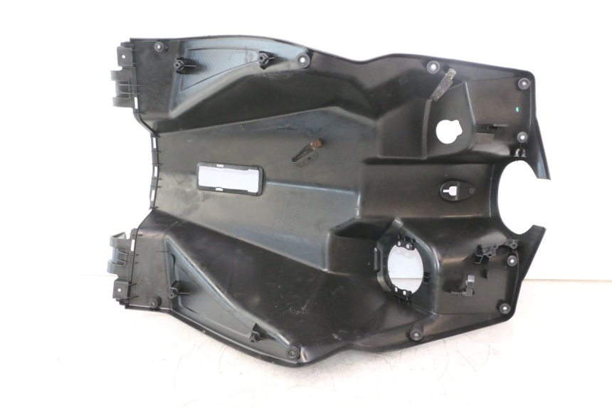 photo de TAPA FRONTAL INTERIOR SYM ORBIT III 3 4T 50 (2021 - 2025) - Estado de la superficie y material