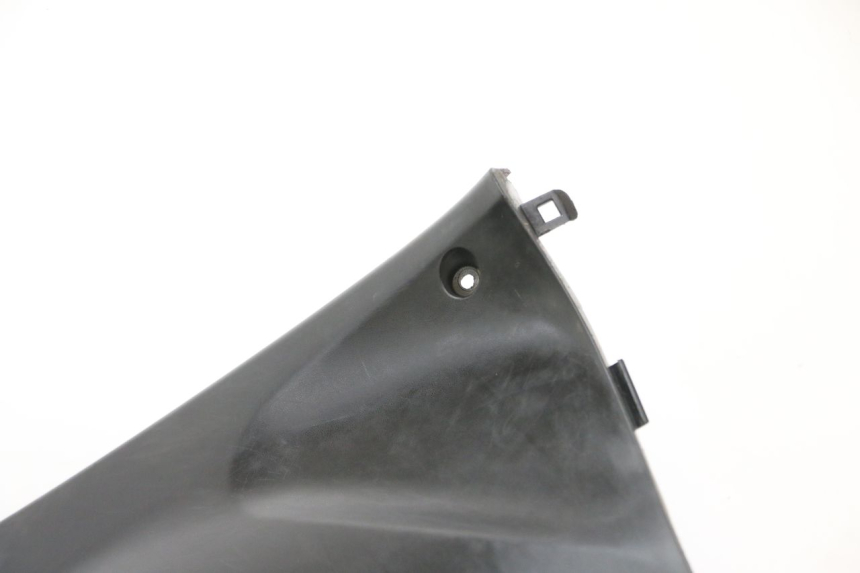 photo de TAPA FRONTAL INTERIOR MBK OVETTO ONE 2T 50 (2013 - 2017) - Marcados y referencias originales