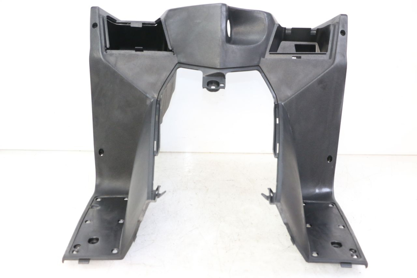 photo de PANEL INTERIOR PEUGEOT SATELIS COMPRESSOR K15 125 (2006 - 2009) - Primer plano de alta resolución