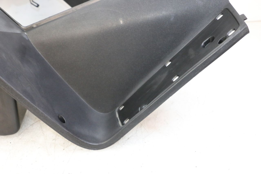 photo de PANEL INTERIOR PEUGEOT SATELIS COMPRESSOR K15 125 (2006 - 2009) - Foto de producto adicional