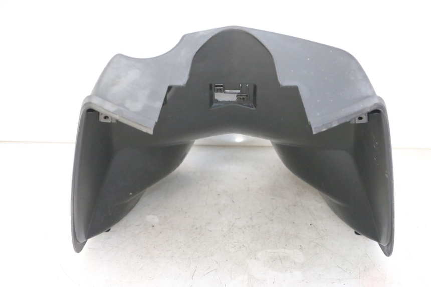 photo de TAPA FRONTAL INTERIOR PEUGEOT VIVACITY 125 (2010 - 2017) - Zoom estado de uso