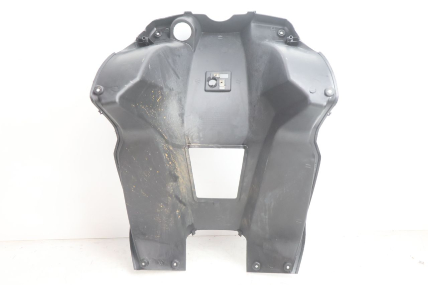 photo de TAPA FRONTAL INTERIOR RAZZO QTR 50 (2011 - 2018) - Primer plano técnico