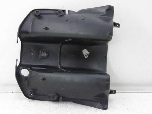 photo de TAPA FRONTAL INTERIOR ROADSIGN WALLABY 50 (2009 - 2014) - Zoom estado de uso