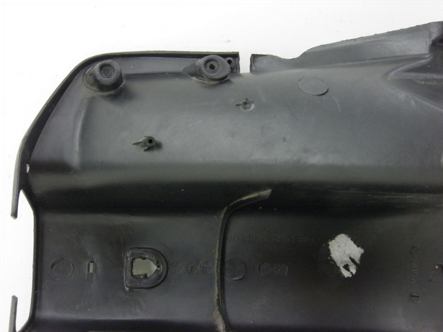 photo de TAPA FRONTAL INTERIOR ROADSIGN WALLABY 50 (2009 - 2014) - Estado de la superficie y material