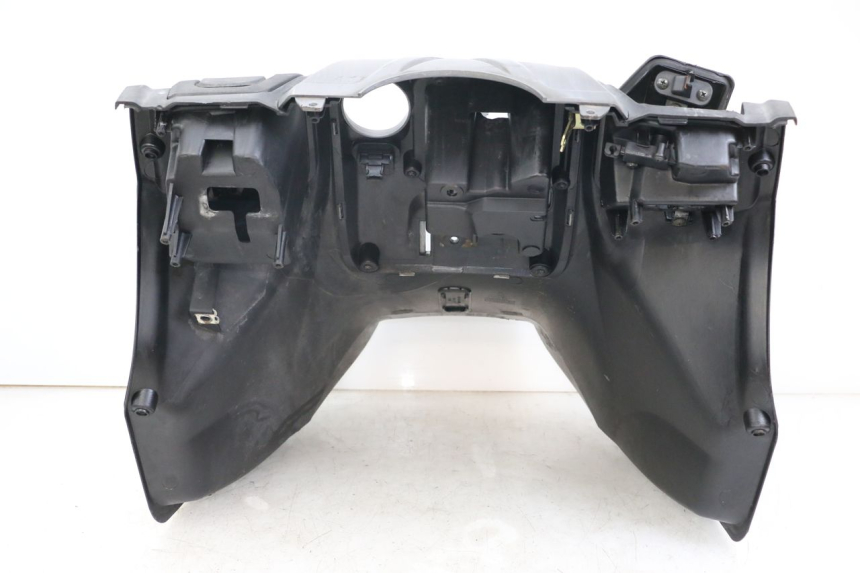 photo de TAPA FRONTAL INTERIOR DAELIM S3 125 (2010 - 2017) - Otra perspectiva