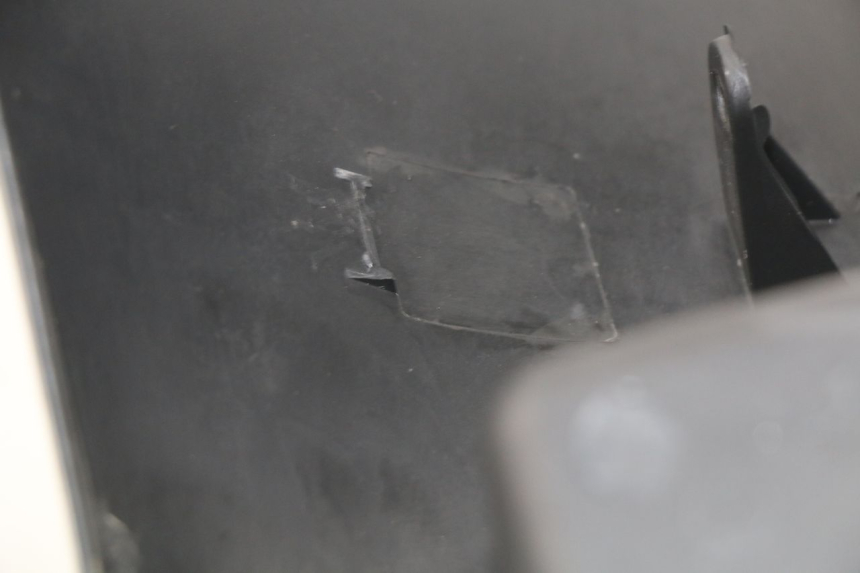 photo de TAPA FRONTAL INTERIOR DAELIM S4 50 (2010 - 2015) - Vista general del producto