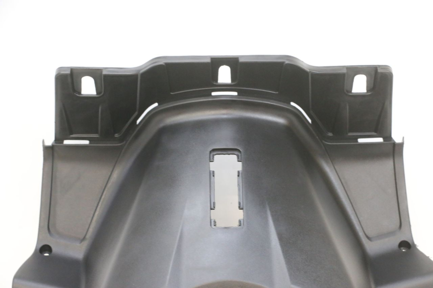 photo de TAPA FRONTAL INTERIOR JM MOTORS SANTANA EVO 50 (2024 - 2026) - Zoom sobre los componentes