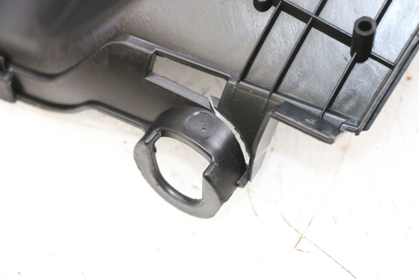 photo de PANEL INTERIOR JM MOTORS SANTANA 50 (2014 - 2023) - Primer plano técnico