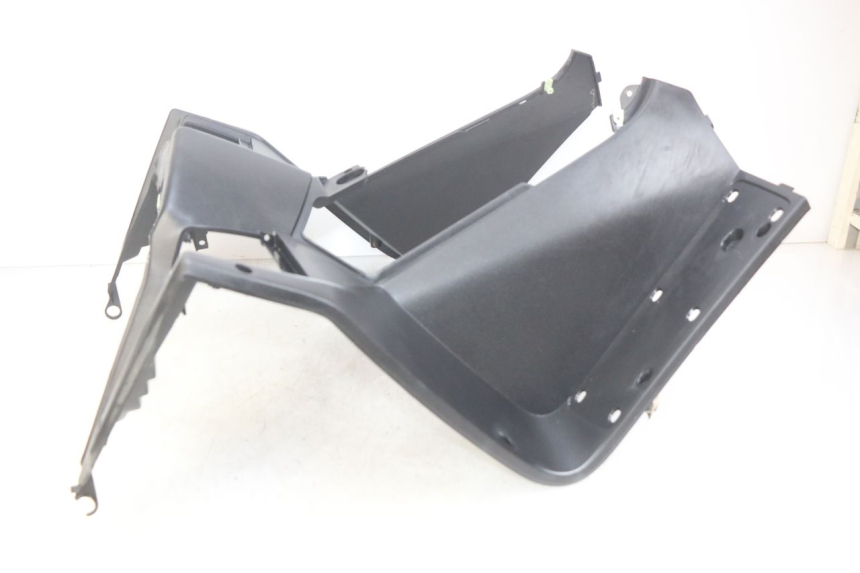 photo de PANEL INTERIOR PEUGEOT SATELIS 125 (2010 - 2012) - Marcados y referencias originales