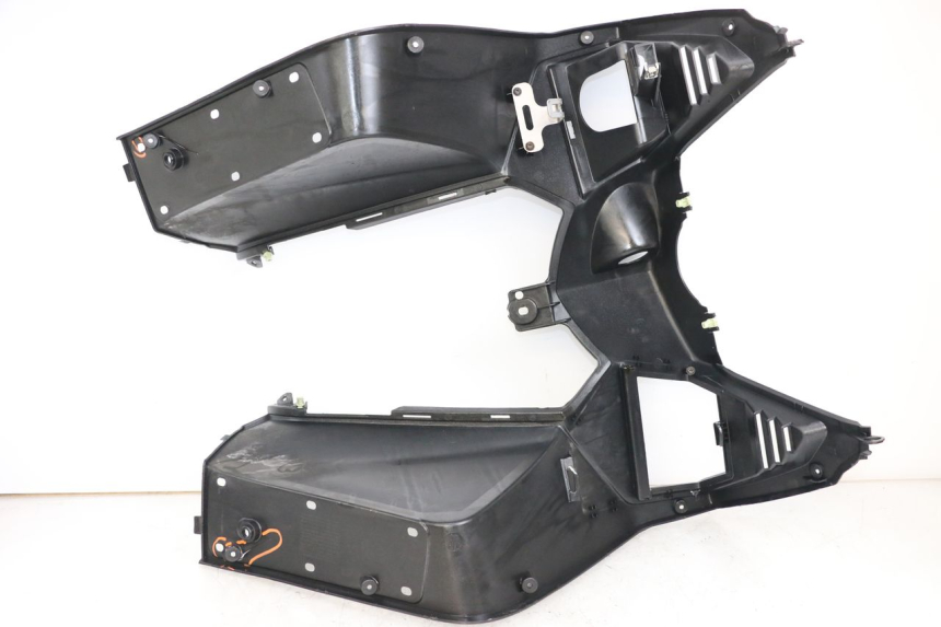 photo de PANEL INTERIOR PEUGEOT SATELIS 125 (2010 - 2012) - Foto de producto adicional