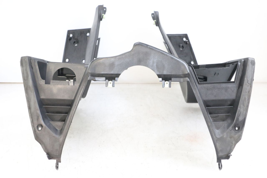 photo de PANEL INTERIOR PEUGEOT SATELIS 125 (2010 - 2012) - Zoom estado de uso