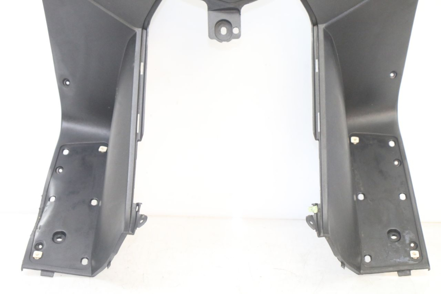 photo de TAPA FRONTAL INTERIOR PEUGEOT SATELIS 125 (2013 - 2018) - Zoom estado de uso