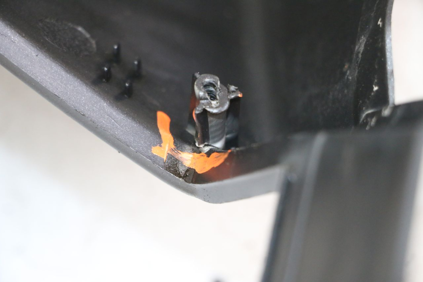 photo de TAPA FRONTAL INTERIOR PEUGEOT SATELIS 125 (2013 - 2018) - Marcados y referencias originales