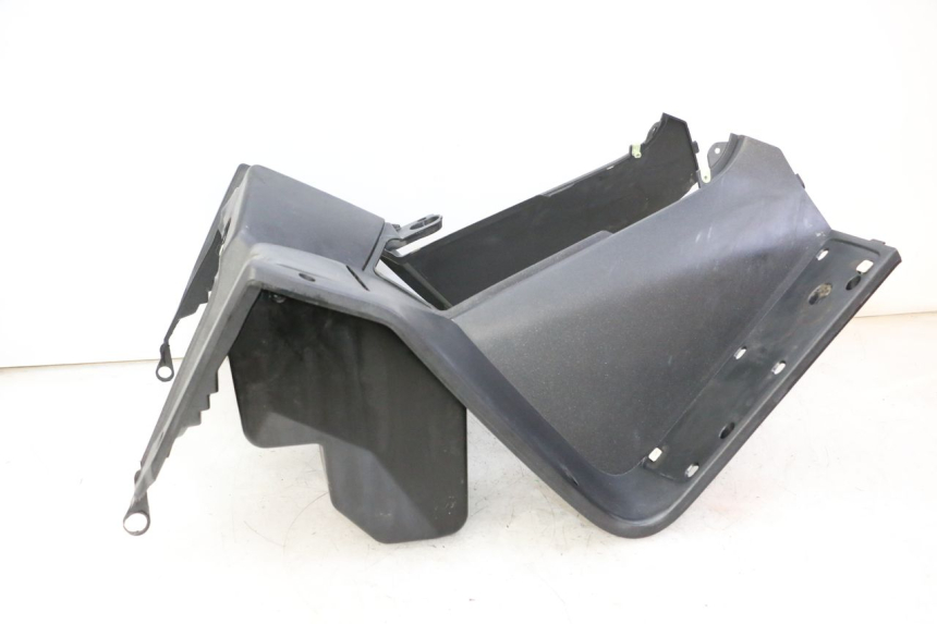 photo de TAPA FRONTAL INTERIOR PEUGEOT SATELIS 125 (2013 - 2018) - Marcados y referencias originales