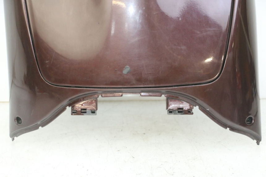 photo de TAPA FRONTAL INTERIOR APRILIA SCARABEO GT TOURING 125 (1999 - 2005) - Características distintivas