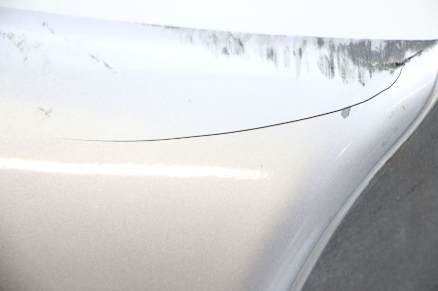 photo de PANEL INTERIOR APRILIA SCARABEO 100 (2003 - 2012) - Primer plano técnico