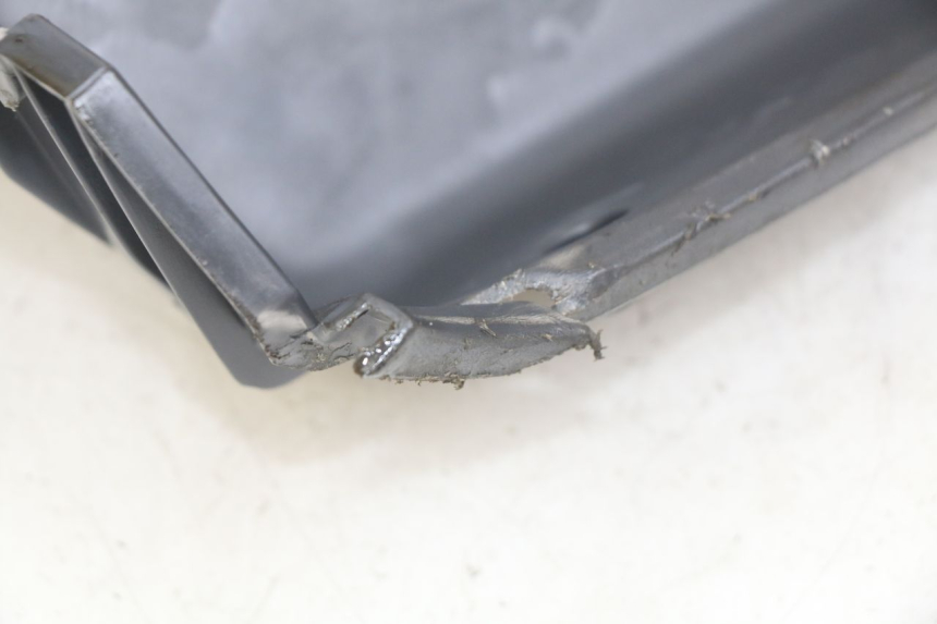 photo de PANEL INTERIOR HONDA SCV LEAD 100 (2003 - 2007) - Estado de la superficie y material