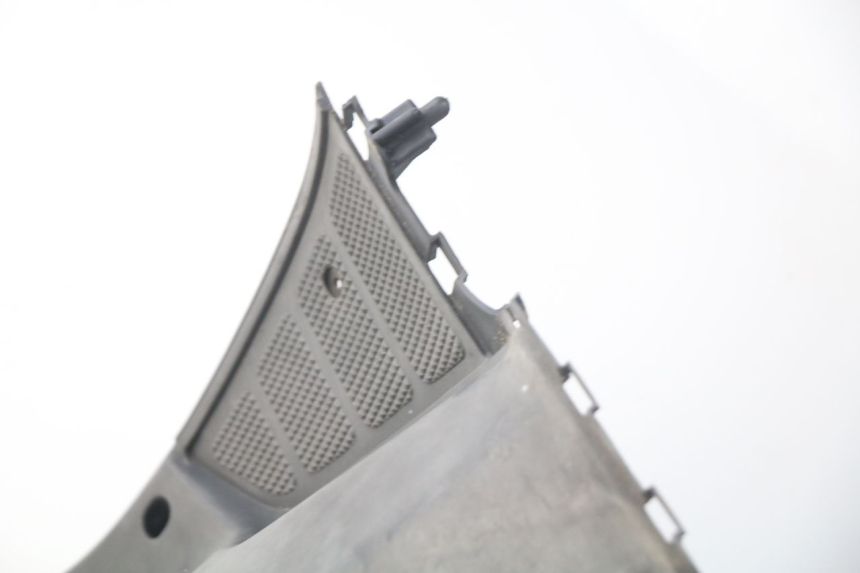 photo de TAPA FRONTAL INTERIOR HONDA SJ BALI 50 (1996 - 1999) - Inspección visual detallada