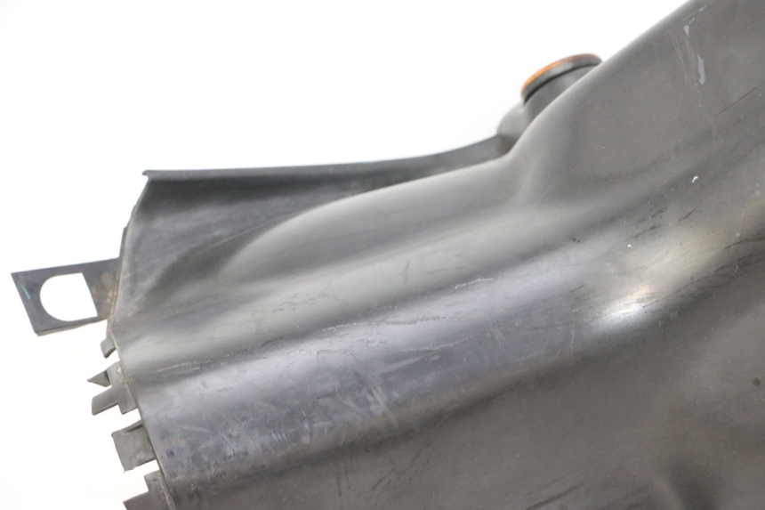 photo de TABLERO INTERIOR PEUGEOT SPEEDAKE 50 (1995 - 1997) - Zoom sobre los componentes