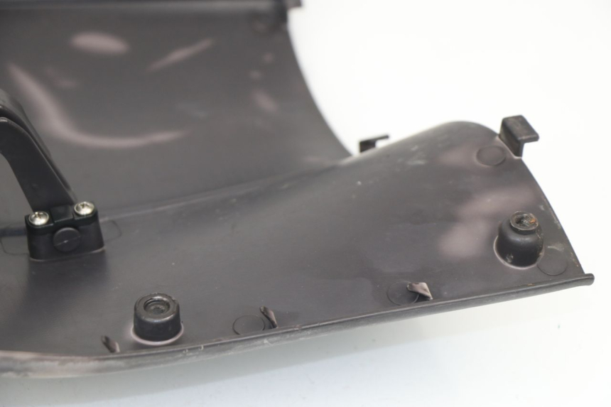 photo de TAPA FRONTAL INTERIOR APRILIA SPORT CITY SPORTCITY 125 (2005 - 2008) - Otra vista del artículo