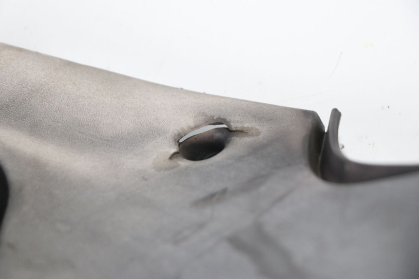 photo de TAPA FRONTAL INTERIOR APRILIA SPORT CITY SPORTCITY 125 (2005 - 2008) - Zoom estado de uso