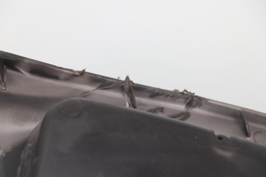 photo de TAPA FRONTAL INTERIOR APRILIA SPORT CITY SPORTCITY 125 (2005 - 2008) - Recambio usado revisado