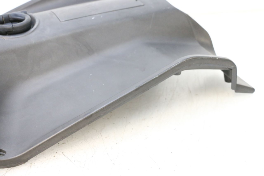photo de TAPA FRONTAL INTERIOR APRILIA SR MOTARD 50 (2012 - 2018) - Otra perspectiva
