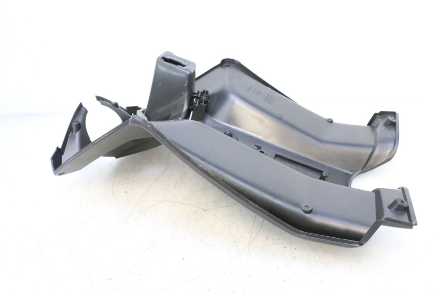 photo de TAPA FRONTAL INTERIOR APRILIA SR MOTARD 50 (2012 - 2018) - Estado de la superficie y material