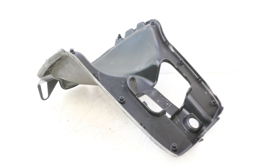 photo de TAPA FRONTAL INTERIOR GILERA STALKER 50 (2004 - 2014) - Detalle de la pieza