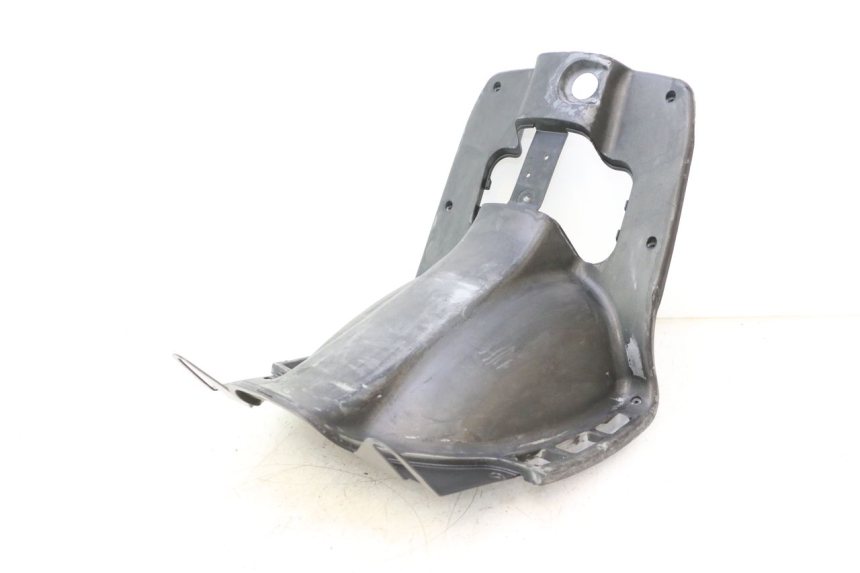 photo de TAPA FRONTAL INTERIOR GILERA STALKER 50 (2004 - 2014) - Detalles de los puntos de fijación