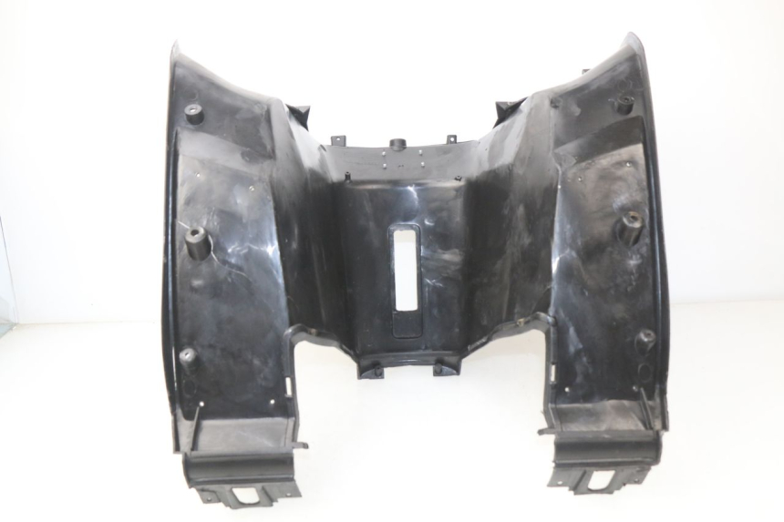 photo de TAPA FRONTAL INTERIOR RAZZO STEED 125 (2012 - 2018) - Zoom estado de uso