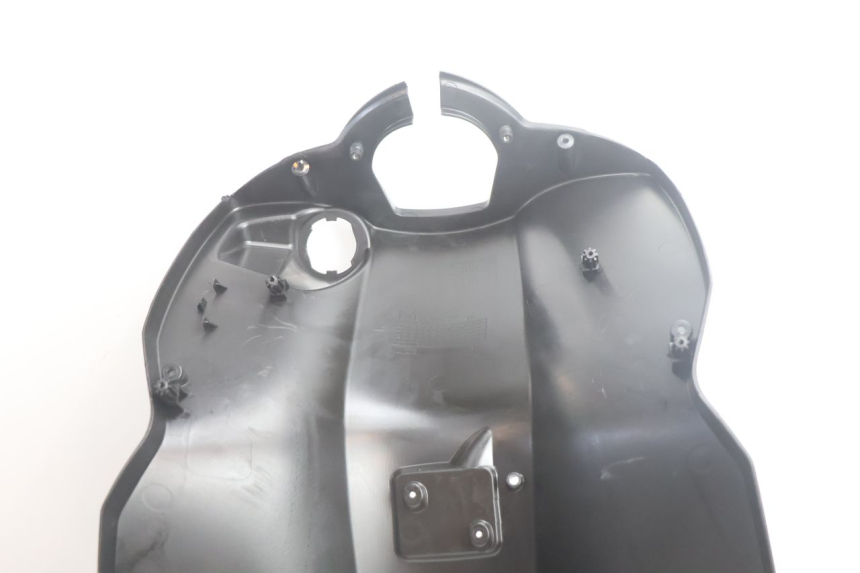 photo de TAPA FRONTAL INTERIOR PEUGEOT STREETZONE NAKED 2T 50 (2014 - 2018) - Foto de producto adicional