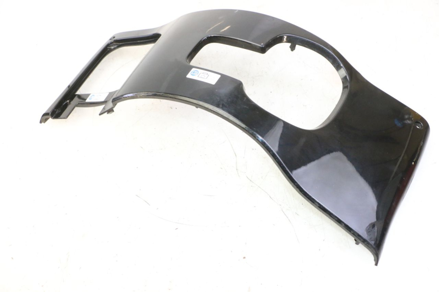 photo de PANEL INTERIOR SUPERIOR. HONDA FES S-WING SWING ABS 125 (2007 - 2015) - Otra perspectiva