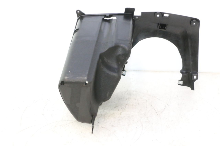 photo de TAPA FRONTAL SUPERIOR HONDA FJS SILVER WING SILVERWING 400 (2005 - 2008) - Detalles de los puntos de fijación